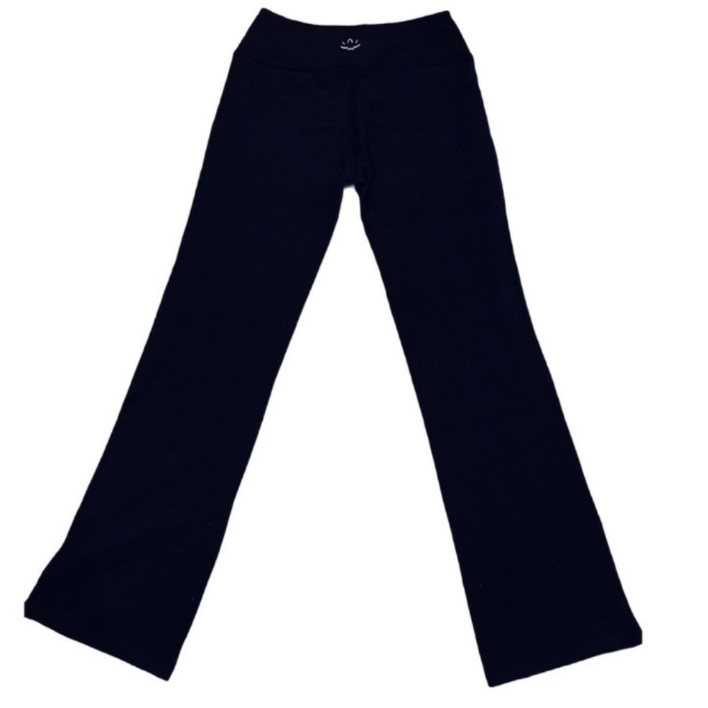 Beyond Yoga N/WOT Black High Rise Flare Leggings.